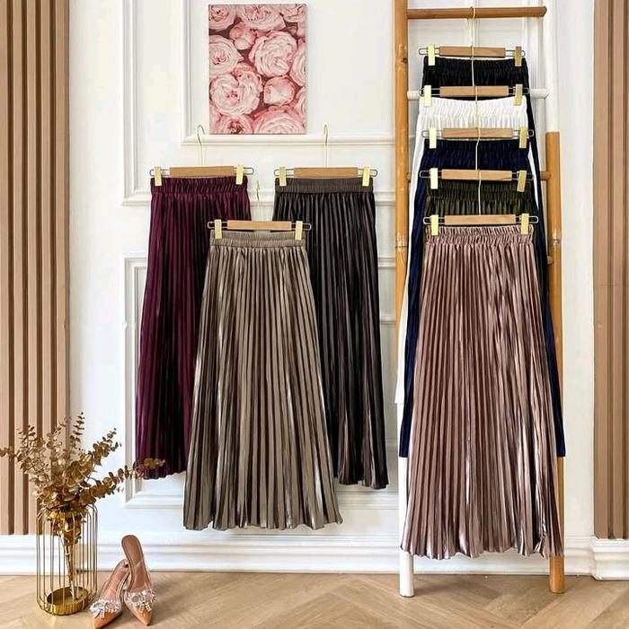rok bludru velvet//rok bludru//rok bludru premium
