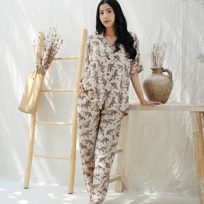 PIYAMA FLORYN ‍ Piyama wanita terbaru 100% original rayon premium Ukuran fit to XL Dari bb 45-75kg L