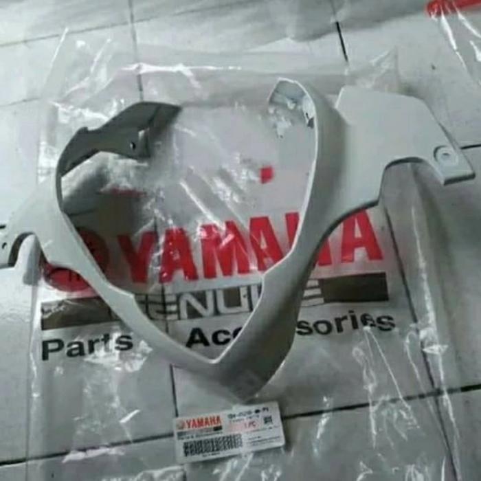 COVER BATOK VISOR ATAS YAMAHA JUPITER Z1 PUTIH ORIGINAL YGP