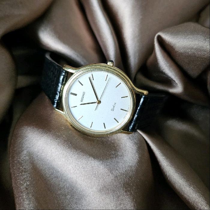 SEIKO DOLCE WHITE GLITTER DIAL GOLD BEZEL SIMPLE INDEX BULAT PREMIUM LEATHER ORIGINAL GELANG JDM LAD