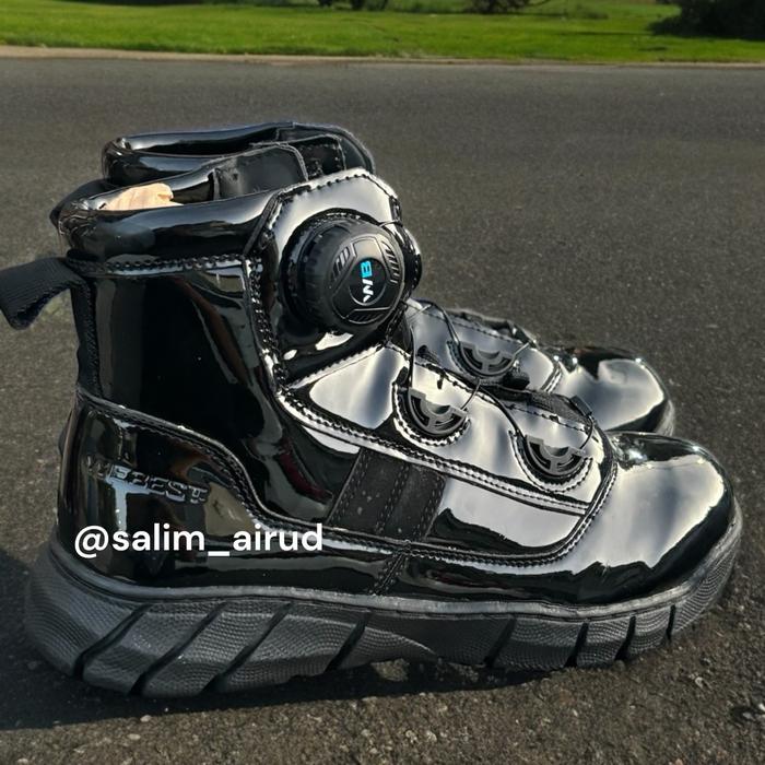 Sepatu WEBEST floated midtrack WB kilap glosy tali putar bahan premium