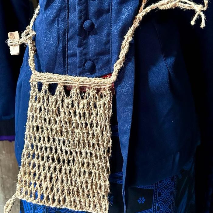 Tas Koja etnik Kecil bahan kulit tereup. Muat HP dan Dompet Desain Unik Cocok untuk Gaya Harian Anda