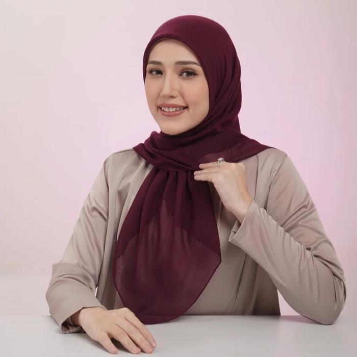 [ Best Seller ] - Keisha Paris X Adelia Pasha Elzatta Hijab Segi 4 Polos