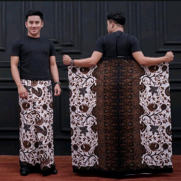 sarung batik ayam cemani/laseman Katun