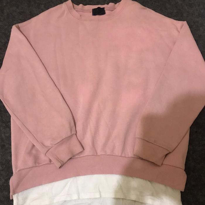 ￼thrift CC1 I crewneck I sweater I oversize l gemoy l  preloved l second  vol 1 Baju