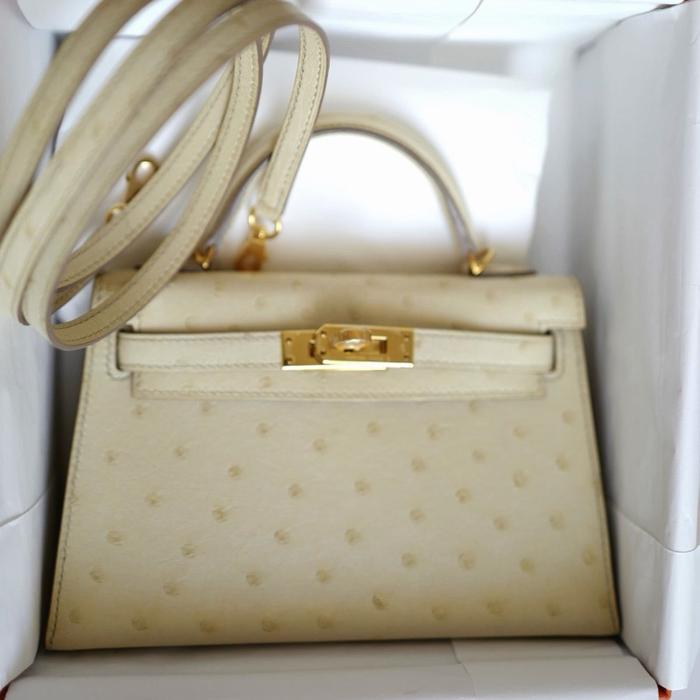 HANDBAG MINI 20 REAL OSTRICH CHAI GHW