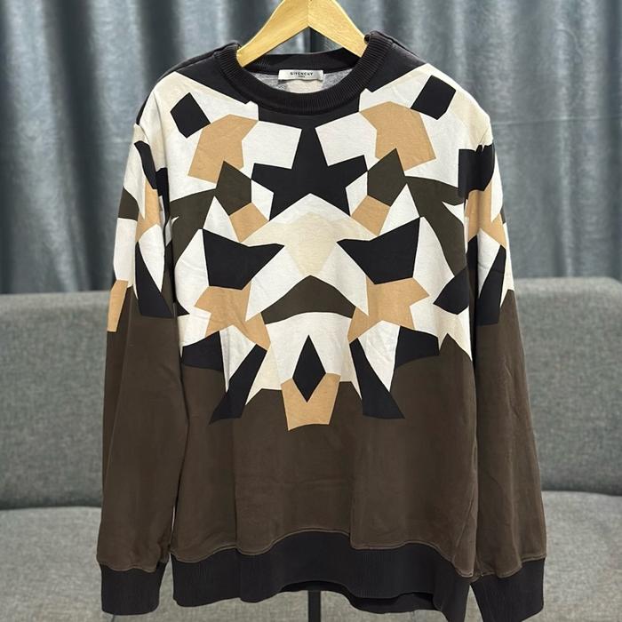 Givenchy Graphic Print Knit Sweatshirt