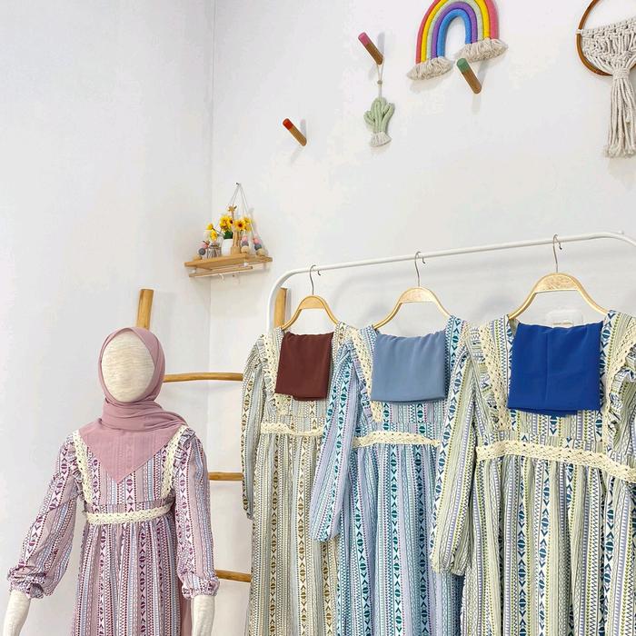 Gamis Anak Zumaira satu set hijab pashmina