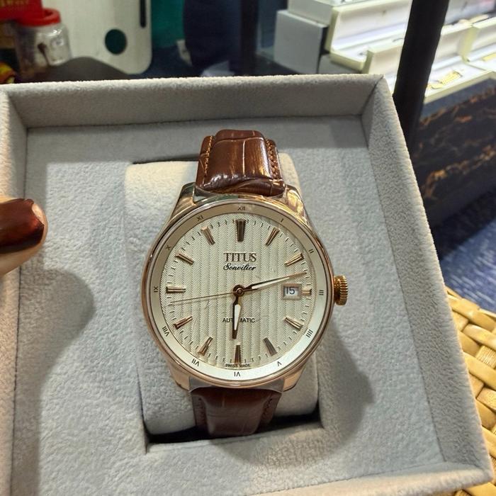 Titus Jam Tangan Pria Automatic Brown Leather Strap Elegan dan Tahan Lama
