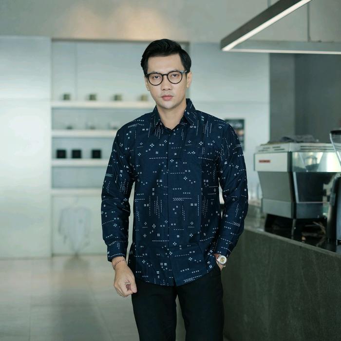 Baju Batik Pria Lengan Panjang Lapis Furing Bahan Katun Halus - Batik Metamorvosa - Lembut