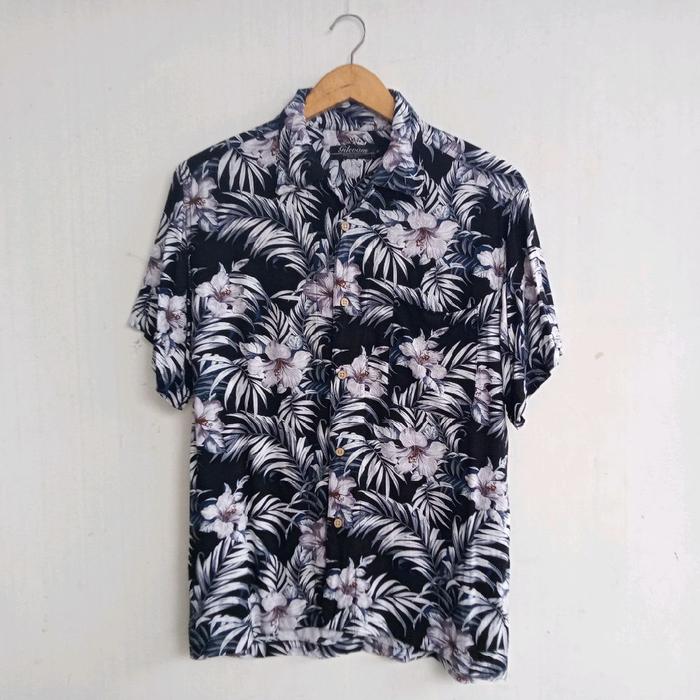 kemeja hawaii pantai gilevans good condition