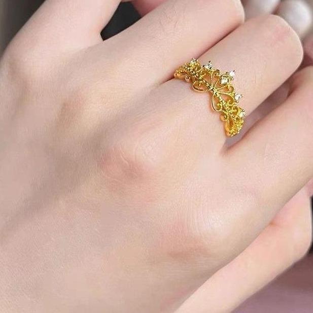 Cincin Titanium Mahkota Crown Lapis Emas Mewah Wanita Tahan Karat Tidak Pudar Elegan Premium Nyaman 