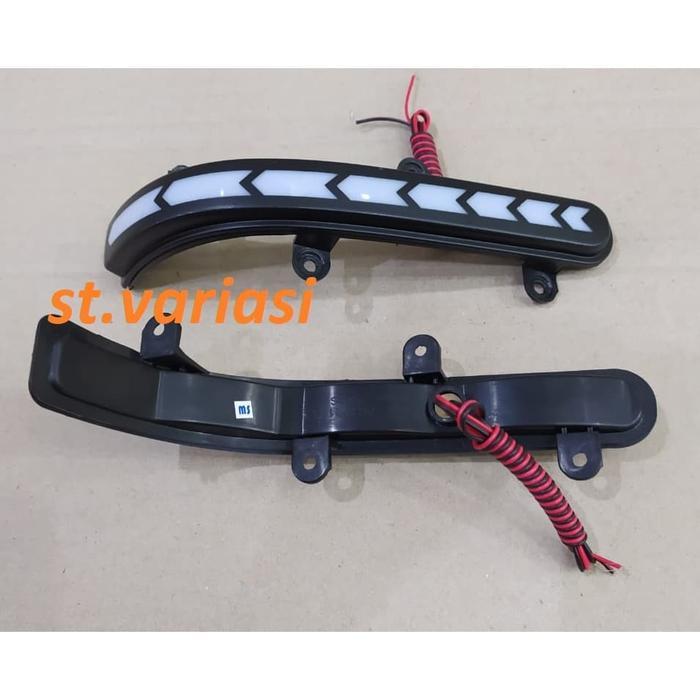 Lampu Sein Spion Running Toyota Grand Innova 2012-2015 A1