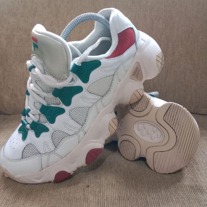 S192 sepatu42 FILA Running Preloved