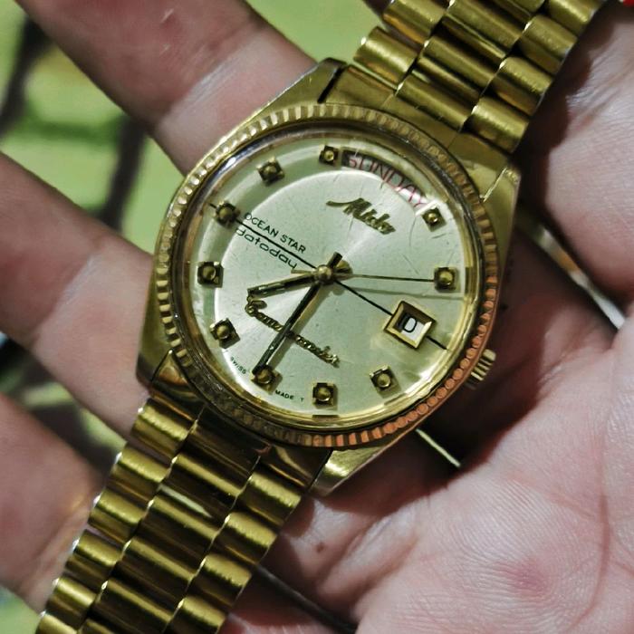 Mido Commander President Automatic
