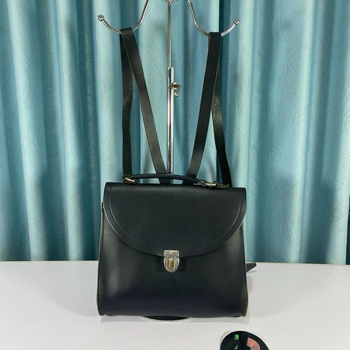 The Cambridge Satchel Company, The Poppy backpack black leather