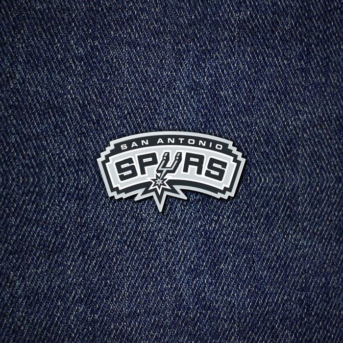 San Antonio Spurs - Pin Acrylic Enamel Pin Style Aksesoris buat Tas, Jacket, Topi Akrilik Clips
