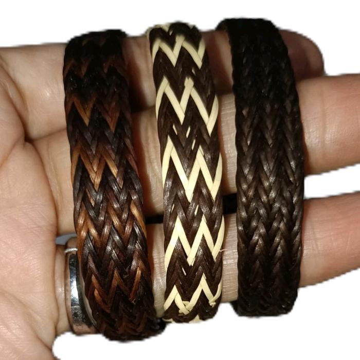 gelang asli dayak kalimantan tengah Bracelets, Benang, Akar