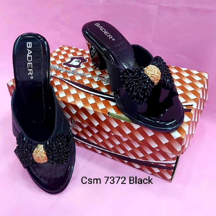 BADER Sepatu Wanita Csm 7372 Black dengan Hiasan Mutiara dan Tali Karet Nyaman untuk Dipakai Sehari-