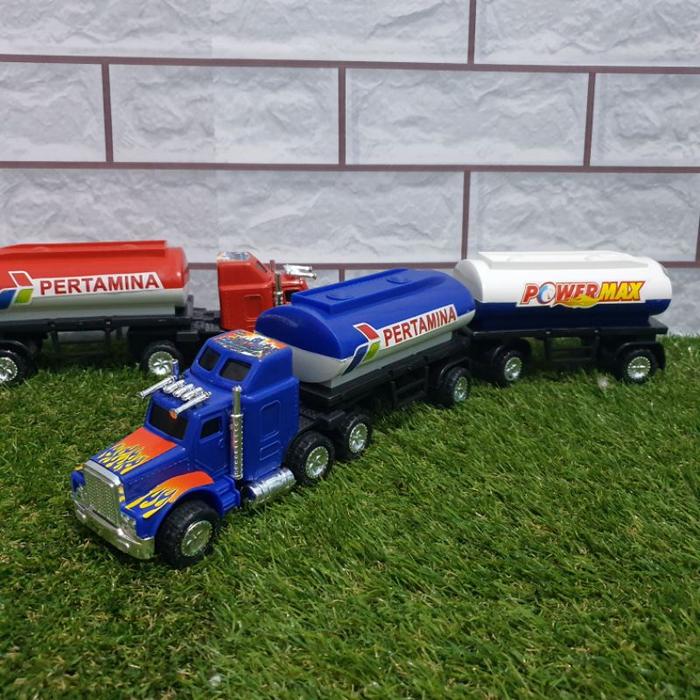 mainan mobil truck tanki pertamina - diecast mobil truck pertamina
