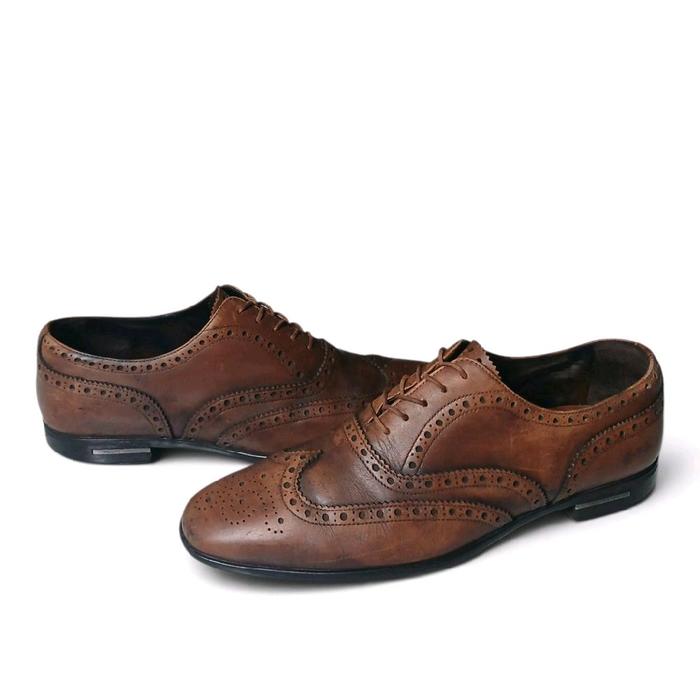 Prada Milano Men's Brown Leather Wingtip Brogue