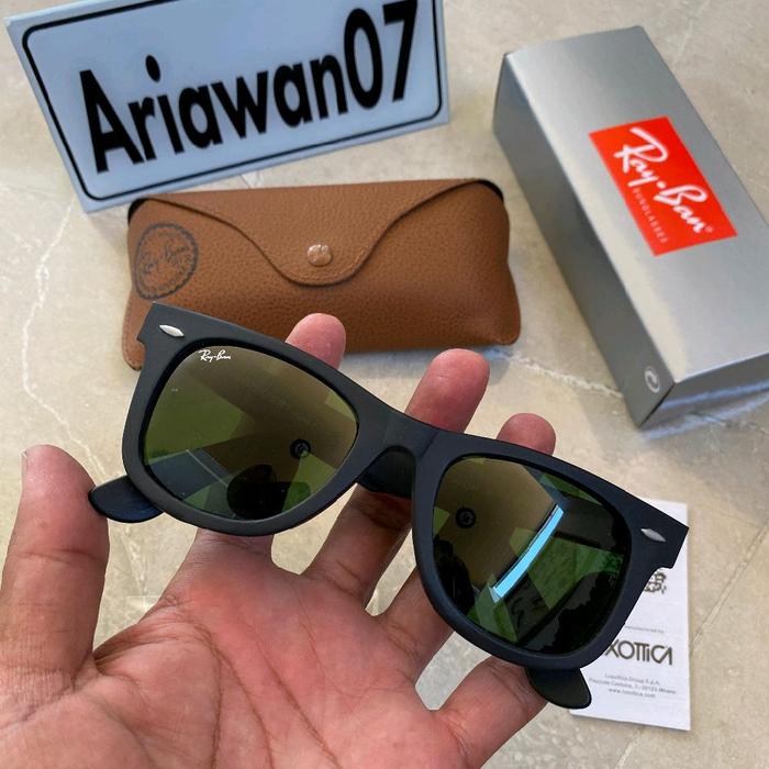 kacamata wayfarer  hitam doff size 50