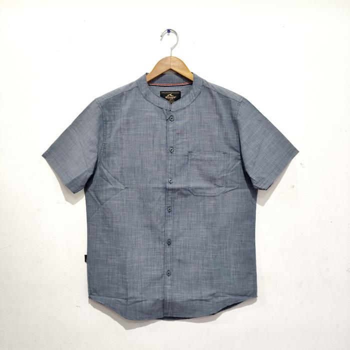 ROLUN Kemeja Koko Casual Pria Slim Fit Kerah Shanghai Biru Abu Polos Lengan Pendek 140357