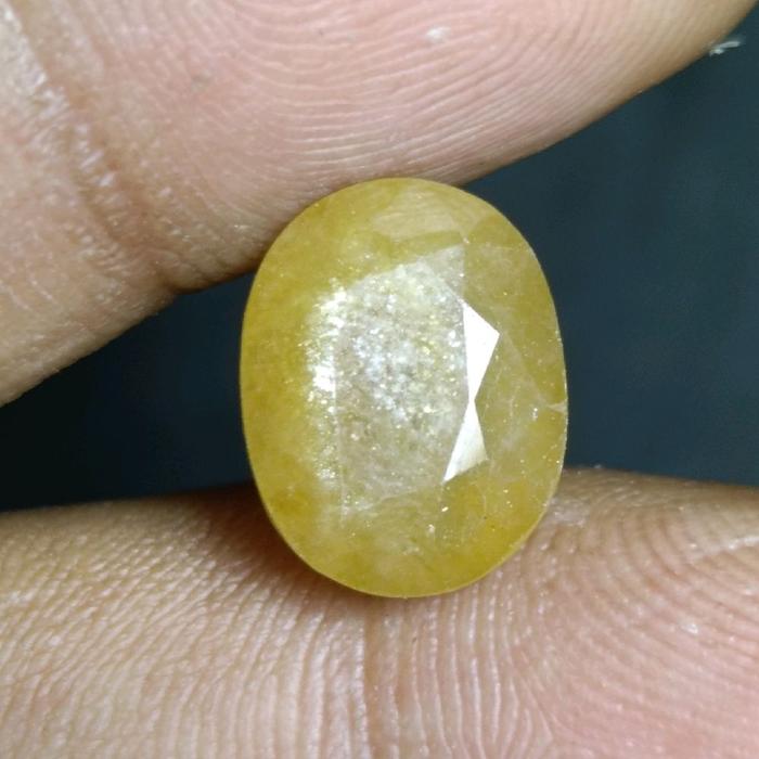 Batu Yellow Safir Cutting , Natural