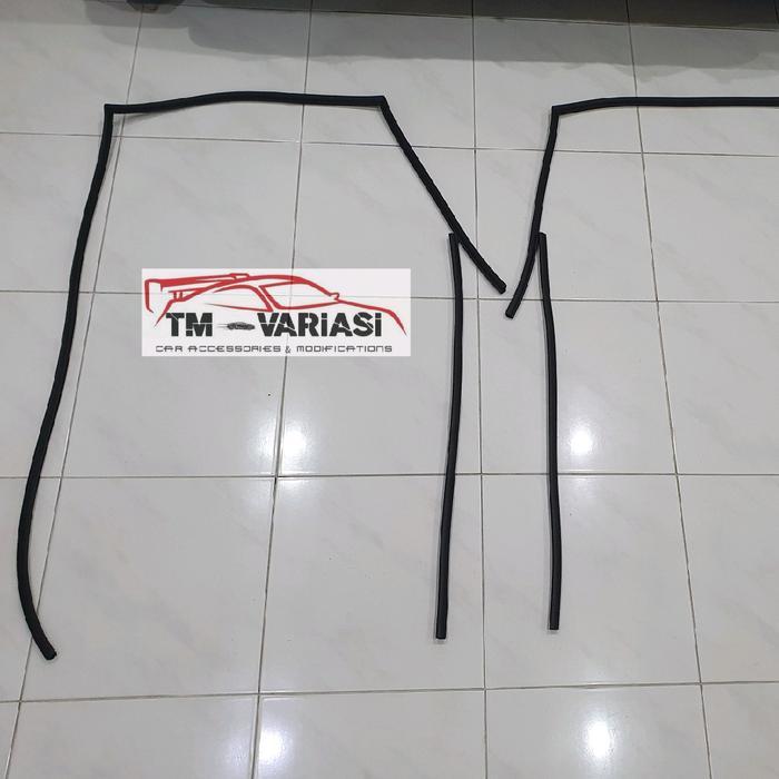 Karet Pintu Depan Mobil Toyota Kijang Kotak Kijang Buaya KF20 KF 20 R1