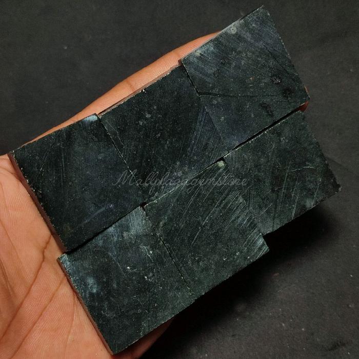 Batu black jade aceh nempel magnet / batu kesehatan black jade / bahan batu black jade