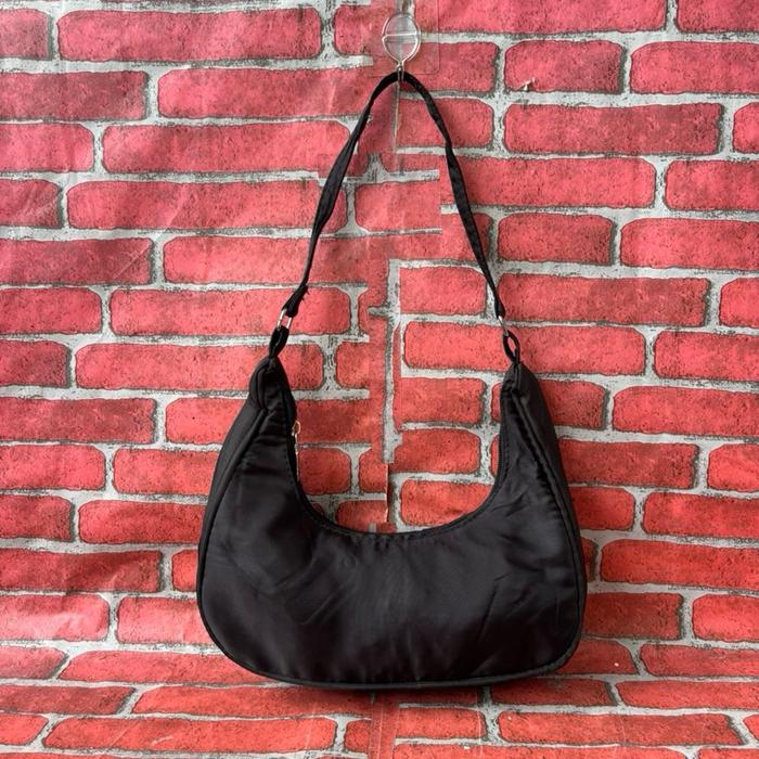 TAS SHOULDER NILON WANITA SECOND BRANDED HITAM / TAS TOTE WANITA SECOND NYLON HITAM