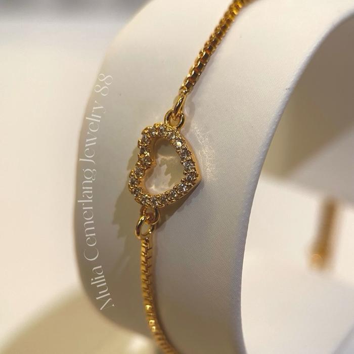 Amorea Bracelet // Gelang Amorea // Perhiasan // Aksesoris // Elegan