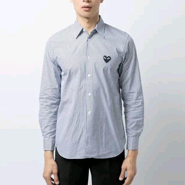 287. CDG COMME DES GARCONS Kemeja Pria /  Wanita Authentic - M