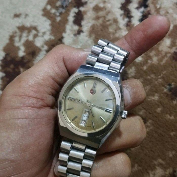 Jam Tangan Vintage dengan Tali Stainless Steel dan Dial Klasik - Tali Stainless Steel - Jam Rante Ra