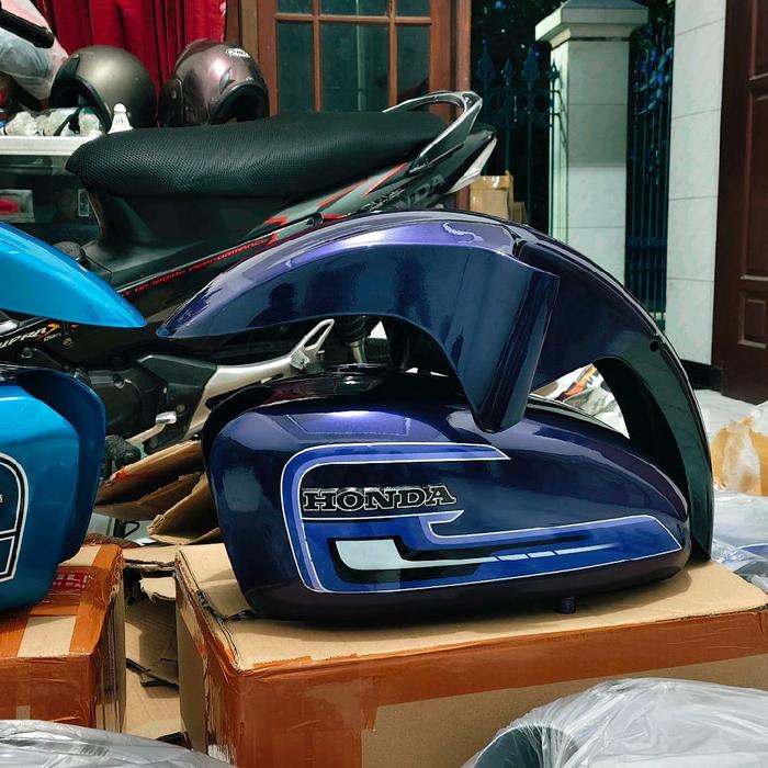 tangki honda cb moonlight blu set slebor Motorcycle / tangki lembayung biru /lembayung ungu / lembay
