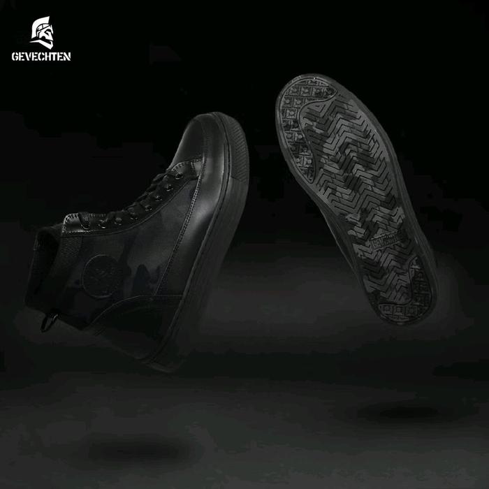 GEVECHTEN CORADO MC BLACK Boots