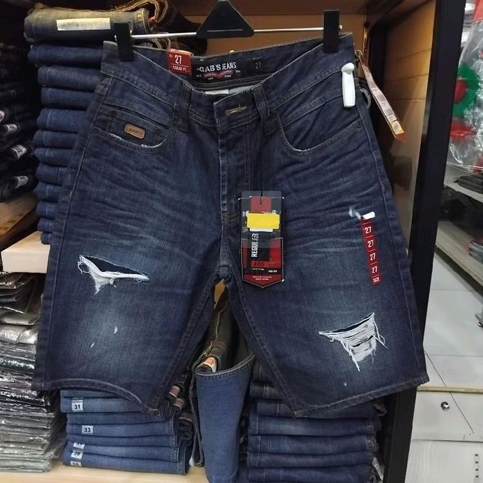 GABS CELANA PENDEK ATAS LUTUT MOTIF SOBEK REGULARFIT BRAND OFF GABRIELLE