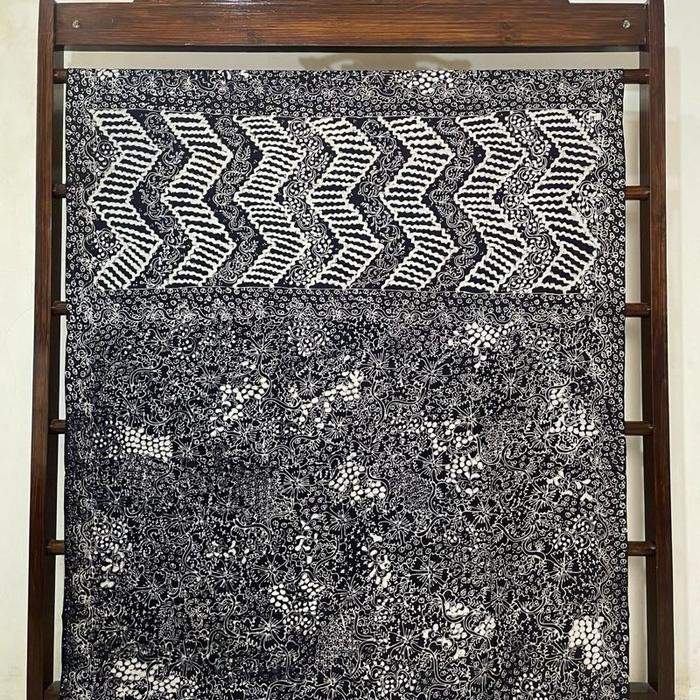 SARUNG BATIK TULIS LASEM ASLI - Nyaman dan elegan, Motif Modern tapi tetap dengan Khas jawa, cocok b