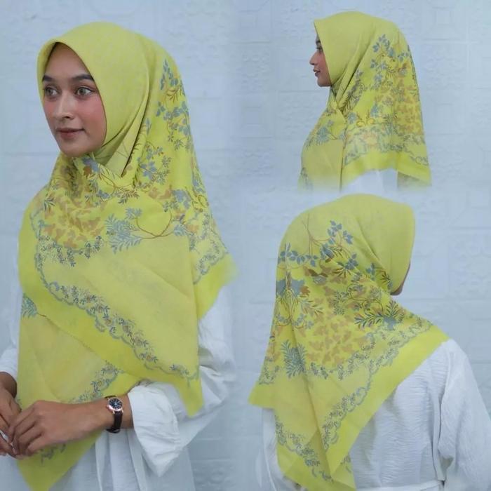 ￼Hijab segi empat voal motif bunga (CODE 102) warna kuning lemon 130x130cm