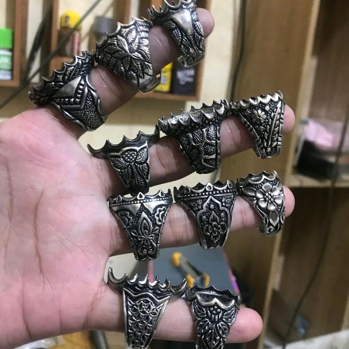 Emban cincin alpaka Yamani Akik