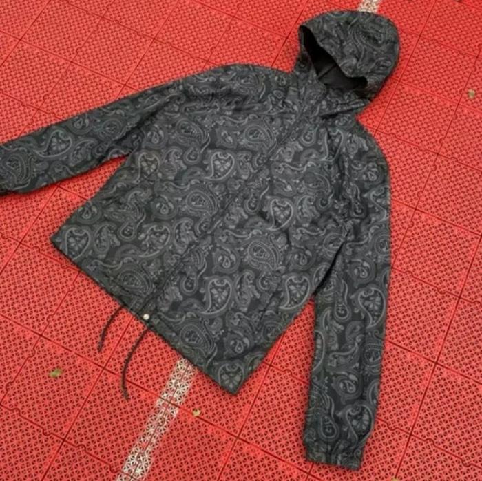 Pretty Green Black Paisley