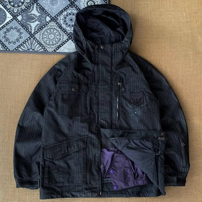 Jaket Gunung Kissmark size fit L (seperti baru) anti air 100% original 050526I
