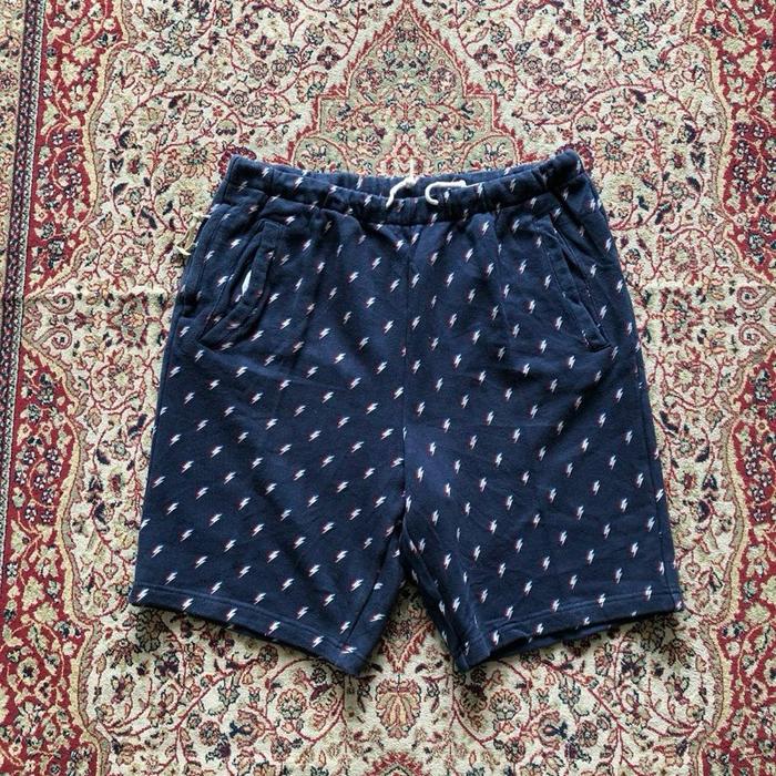 Celana Adidas sweat pants Vintage adidas Casual adidas streetwear HI067