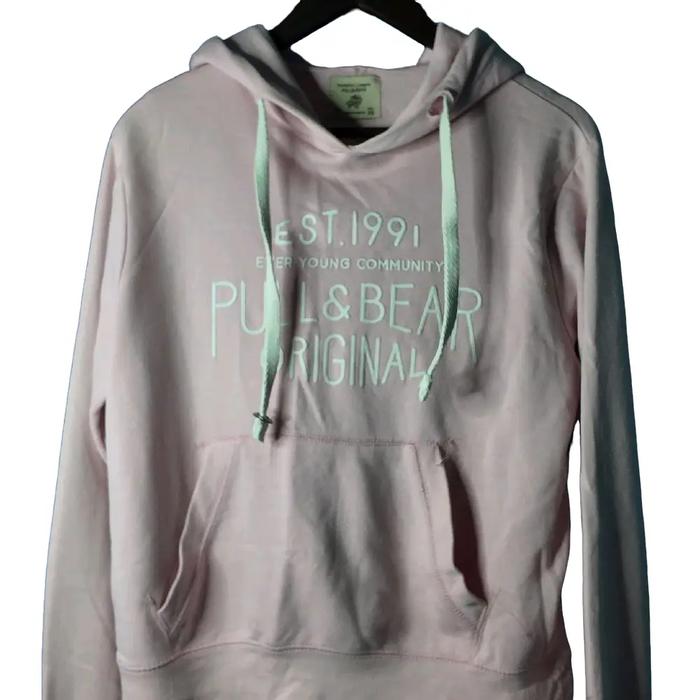 hoodie pull n bear second branded  Wanita