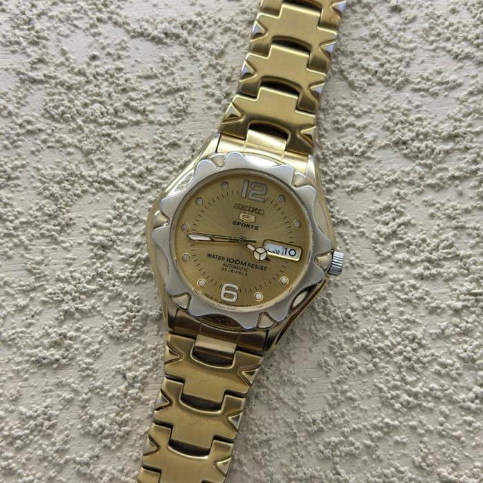 Watches Jam tangan Seiko Sport 7s26c Gold Plated Second Preloved