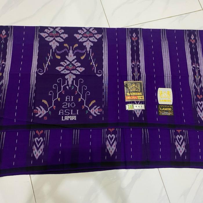 LAMIRI SARUNG MGT Mesres AI 210 Asli dengan Desain Eksklusif dan Warna Ungu Menarik