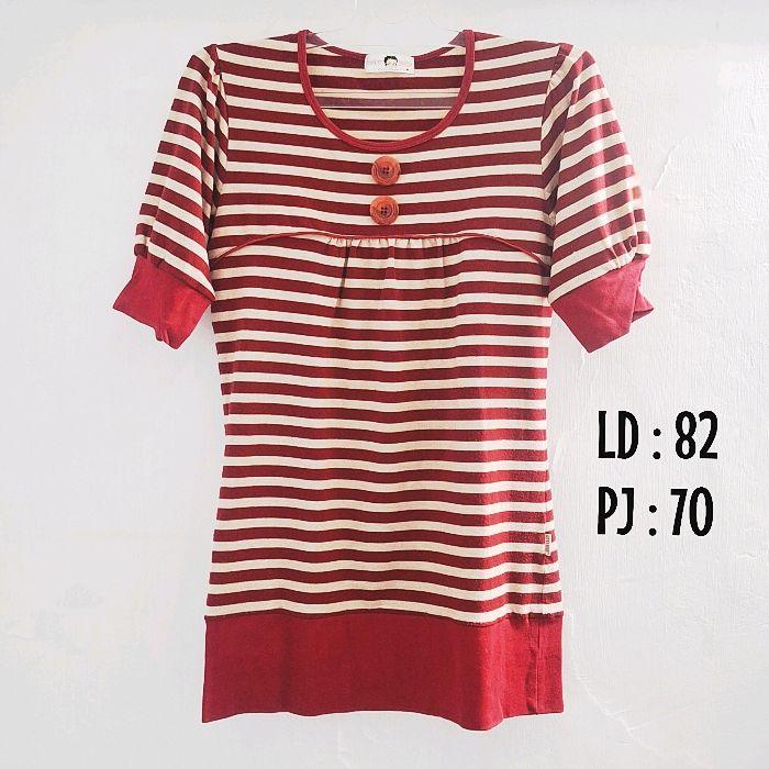 Tops / Baju Atasan "BETTY BOOP" Motif Stripe / Garis-garis Merah - Size M (Preloved)