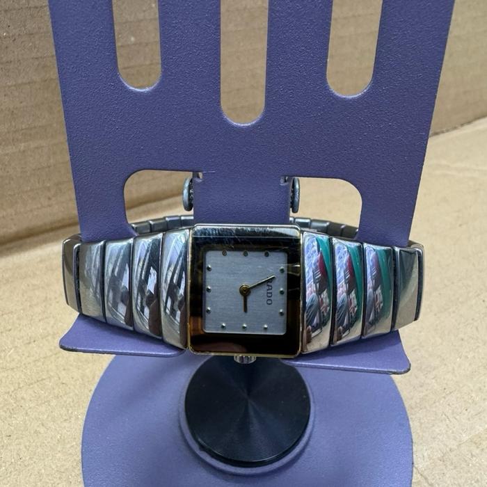 Rado Jam Tangan Wanita Diastar High Tech Ceramic 153.0334.3 Original 100% Kualitas Terjamin