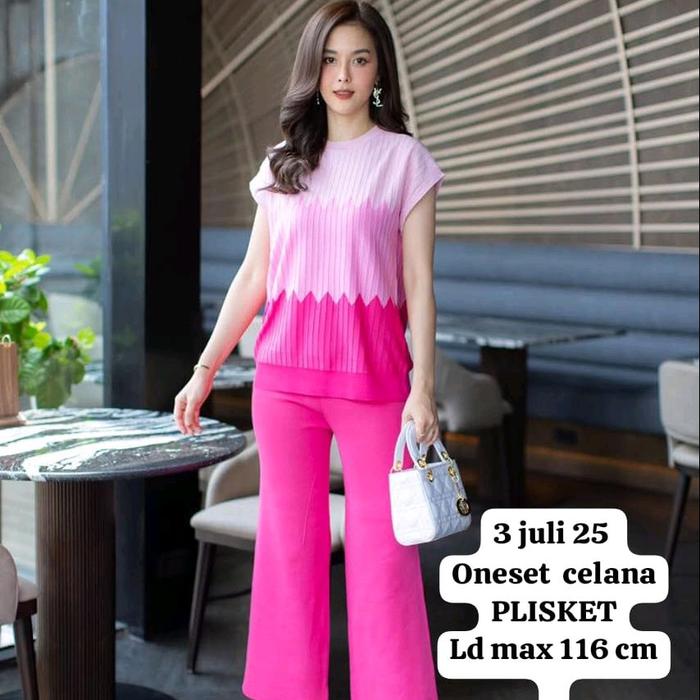 SETELAN CTFE CELANA PLISKET RAJUTBANGKOK CUTIE MINUTE