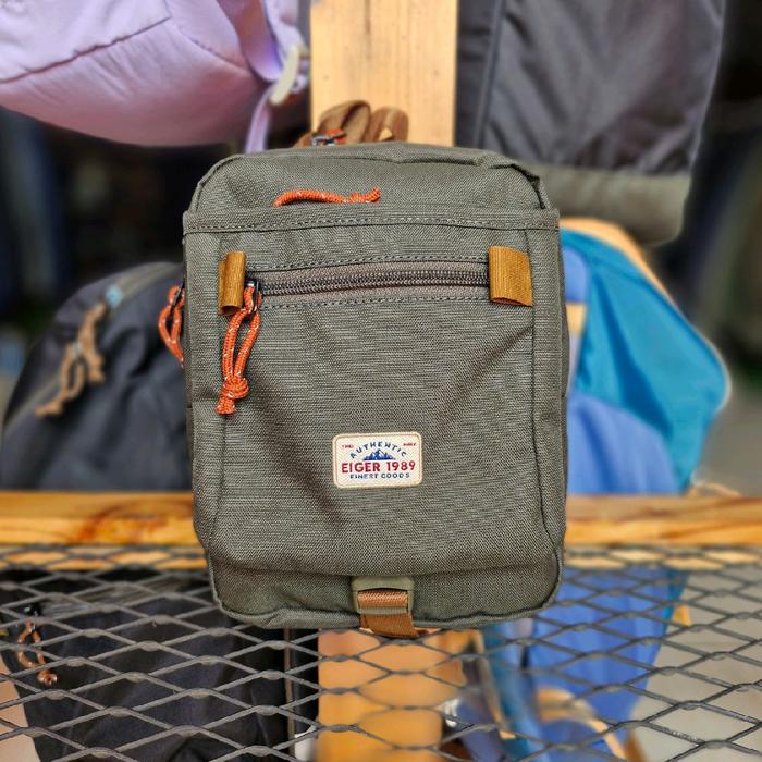 SLING BAG EIGER 9254 PORTEGE VERTICAL POUCH 1A-2L-TAS SELEMPANG COWOK-DAILY FASHION PRIA-OLIVE